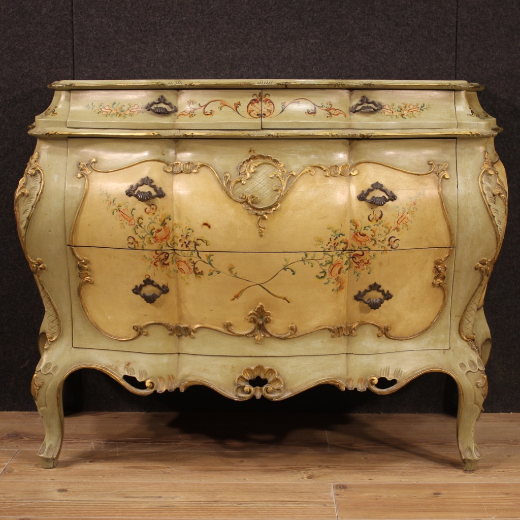 Kommode Anrichte Möbel aus lackiert bemalt vergoldet Holz antik Stil