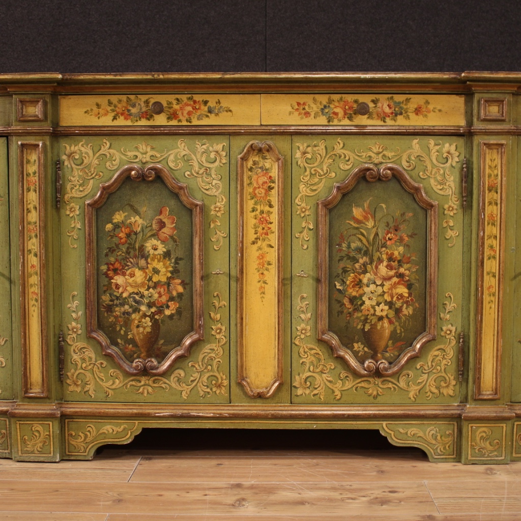 Anrichte Möbel Kommode aus lackiert bemalt vergoldet Holz Wohnzimmer